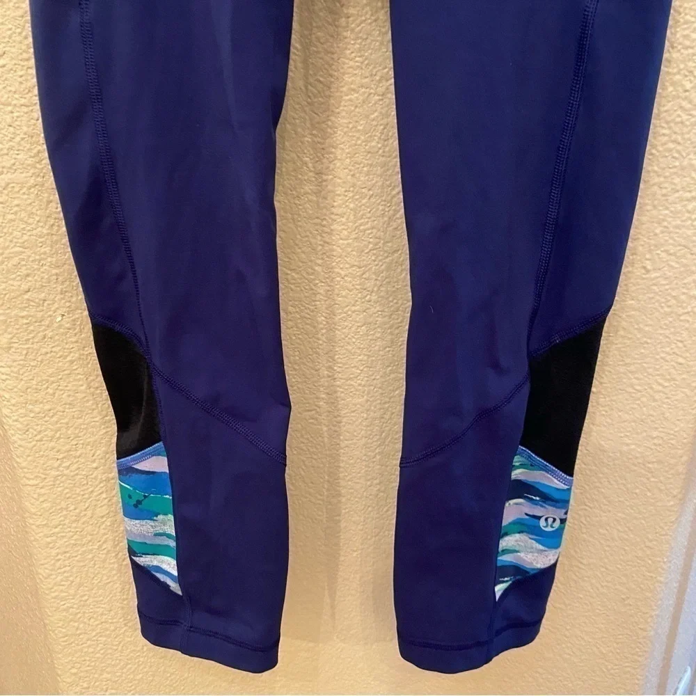 LULULEMON Women Blue Athletic Cropped Pants Size 4